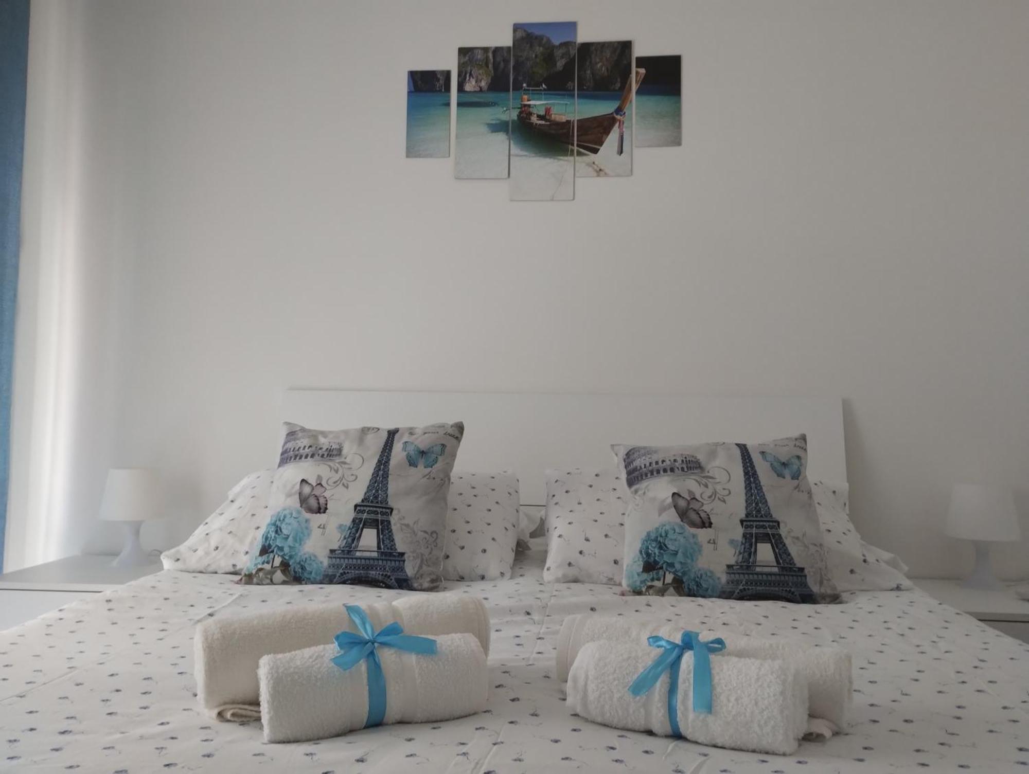 Aurelia - Apartment Begonia Рим Екстериор снимка